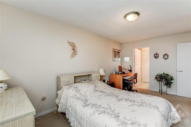 402 - 1025 Richmond Road, Condo with 2 bedrooms, 2 bathrooms and 1 parking in Ottawa ON | Image 17