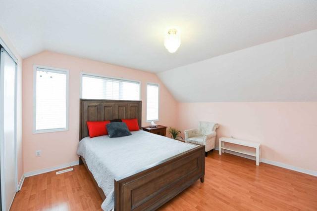 20 Saddletree Tr, House detached with 2 bedrooms, 1 bathrooms and 5 parking in Brampton ON | Image 14