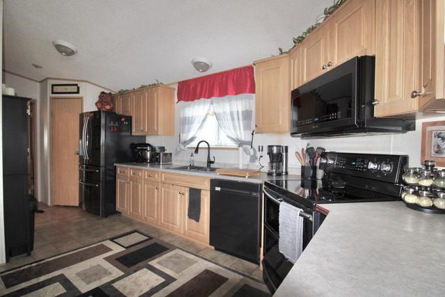 9018 87 Avenue, House detached with 3 bedrooms, 2 bathrooms and 1 parking in Grande Prairie AB | Image 12
