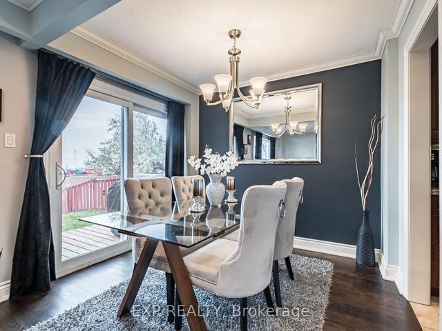 2456 Brasilia Circ, House semidetached with 3 bedrooms, 3 bathrooms and 3 parking in Mississauga ON | Image 1