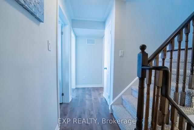 19-04 - 2420 Baronwood Dr, Townhouse with 2 bedrooms, 3 bathrooms and 1 parking in Oakville ON | Image 13