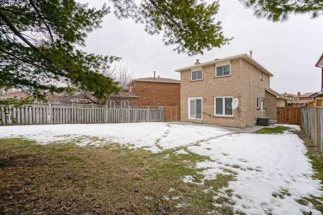 80 Kesteven Cres, House detached with 3 bedrooms, 3 bathrooms and 5 parking in Brampton ON | Image 15