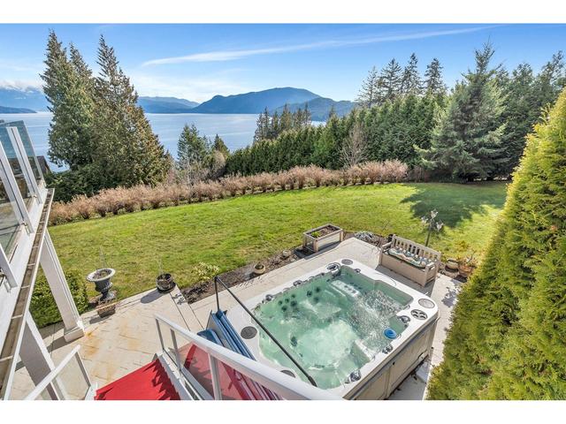1230 St. Andrews Road, House detached with 5 bedrooms, 3 bathrooms and 6 parking in Sunshine Coast F BC | Image 34
