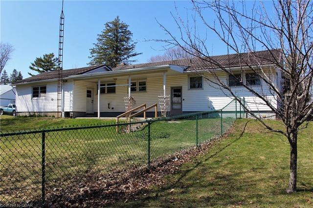 13409 Loyalist Parkway, House detached with 3 bedrooms, 1 bathrooms and 5 parking in Prince Edward County ON | Image 19