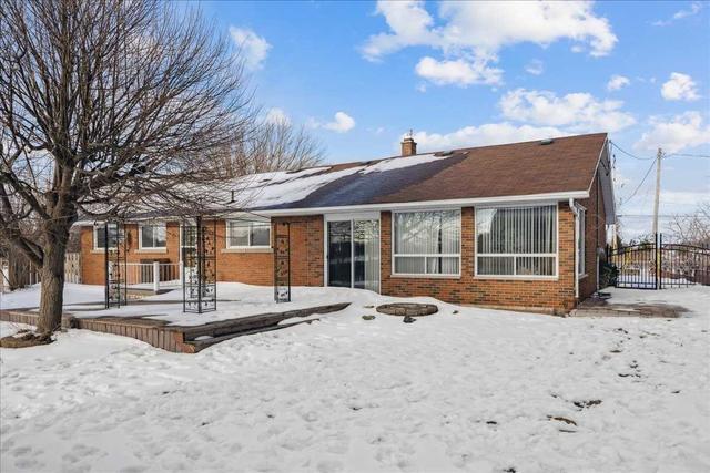 5438 Trafalgar Rd, House detached with 2 bedrooms, 2 bathrooms and 10 parking in Milton ON | Image 28
