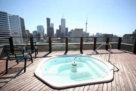 2507 - 633 Bay St, Condo with 2 bedrooms, 2 bathrooms and 0 parking in Toronto ON | Image 8