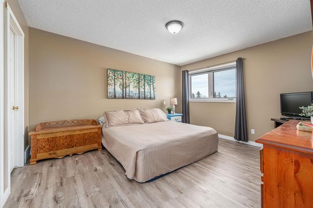 994 Coventry Drive Ne, House detached with 3 bedrooms, 2 bathrooms and 5 parking in Calgary AB | Image 18