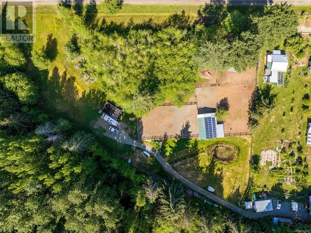 3326 Royston Rd, House detached with 5 bedrooms, 2 bathrooms and 10 parking in Comox Valley A BC | Image 63