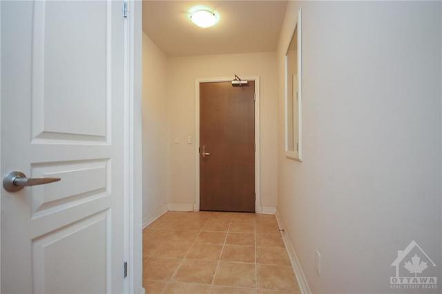 1001 - 200 Besserer Street, Condo with 1 bedrooms, 1 bathrooms and 1 parking in Ottawa ON | Image 3