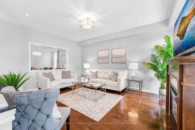 38 Assisi St W, House detached with 4 bedrooms, 4 bathrooms and 6 parking in Hamilton ON | Image 10