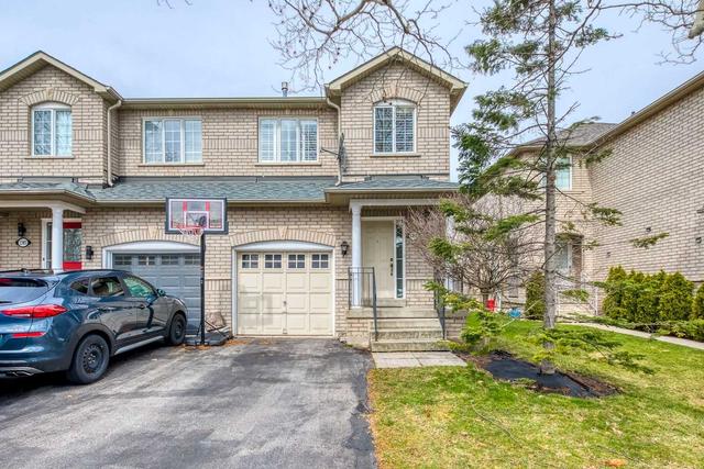 1385 Brookstar Dr, House semidetached with 3 bedrooms, 3 bathrooms and 3 parking in Oakville ON | Image 1