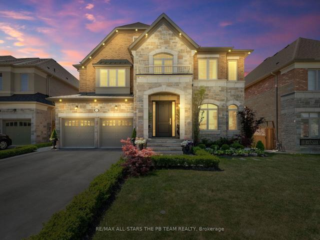 22 Brown Crt, House detached with 4 bedrooms, 4 bathrooms and 7 parking in Newmarket ON | Image 12