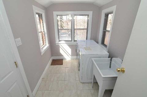 80 Hopedale Ave, House detached with 2 bedrooms, 2 bathrooms and 2 parking in Toronto ON | Image 7