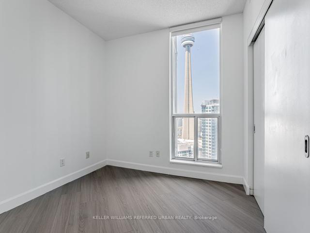 3202 - 8 York St, Condo with 2 bedrooms, 2 bathrooms and 1 parking in Toronto ON | Image 14