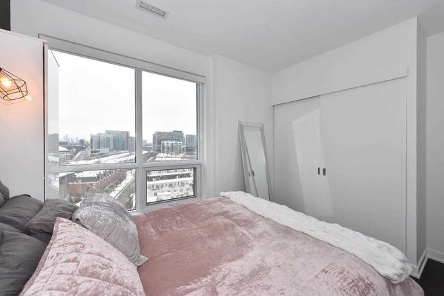 1036 - 1030 King St W, Condo with 2 bedrooms, 2 bathrooms and 1 parking in Toronto ON | Image 8