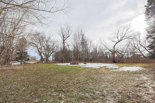 2425 County Road 3, House detached with 3 bedrooms, 4 bathrooms and 9 parking in Prince Edward County ON | Image 20