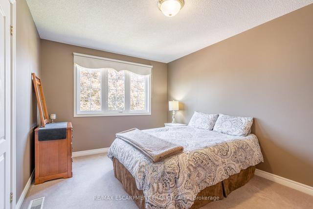 195 Alderlea Ave, House detached with 3 bedrooms, 3 bathrooms and 4 parking in Hamilton ON | Image 15