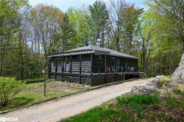 1024 Sparrow Lake Rd Route D, House detached with 3 bedrooms, 2 bathrooms and null parking in Gravenhurst ON | Image 22