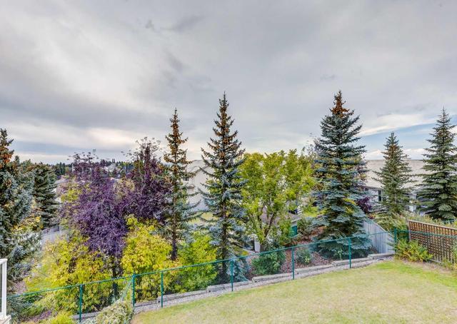 2273 Sirocco Drive Sw, House detached with 5 bedrooms, 3 bathrooms and 4 parking in Calgary AB | Image 47