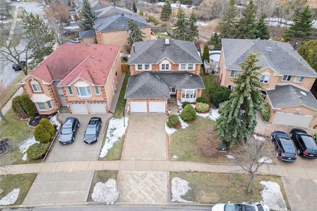 1190 King's College Dr, House detached with 4 bedrooms, 4 bathrooms and 6 parking in Oakville ON | Image 10