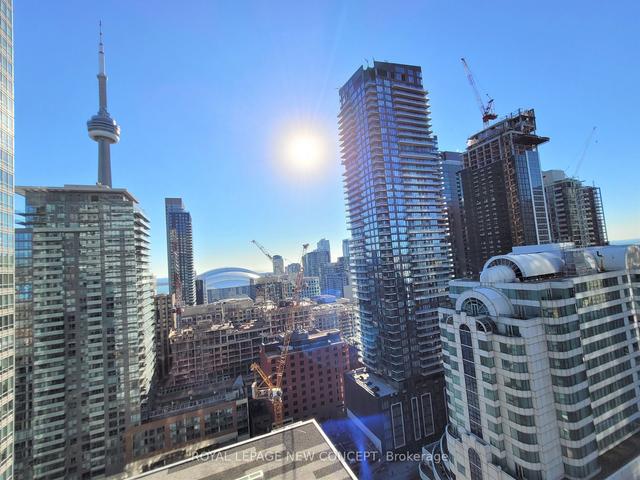 2210 - 21 Widmer St, Condo with 1 bedrooms, 1 bathrooms and 1 parking in Toronto ON | Image 4