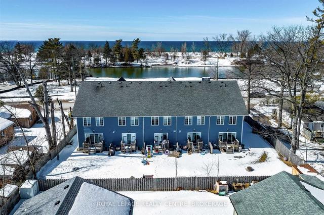 85 River Rd E, House attached with 3 bedrooms, 3 bathrooms and 3 parking in Wasaga Beach ON | Image 24