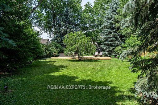 180 Burnhamthorpe Rd, House detached with 3 bedrooms, 2 bathrooms and 4 parking in Toronto ON | Image 28