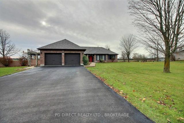 1064 Casey Rd, House detached with 3 bedrooms, 2 bathrooms and 9 parking in Belleville ON | Image 1