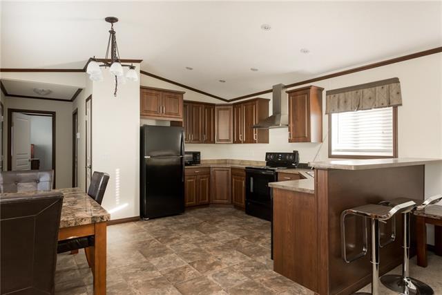 116 Grenfell Crescent, House detached with 3 bedrooms, 2 bathrooms and 3 parking in Wood Buffalo AB | Image 4
