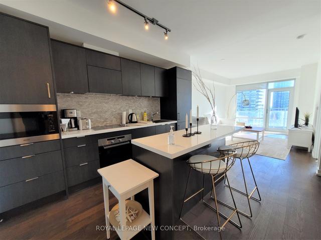 2210 - 21 Widmer St, Condo with 1 bedrooms, 1 bathrooms and 1 parking in Toronto ON | Image 15