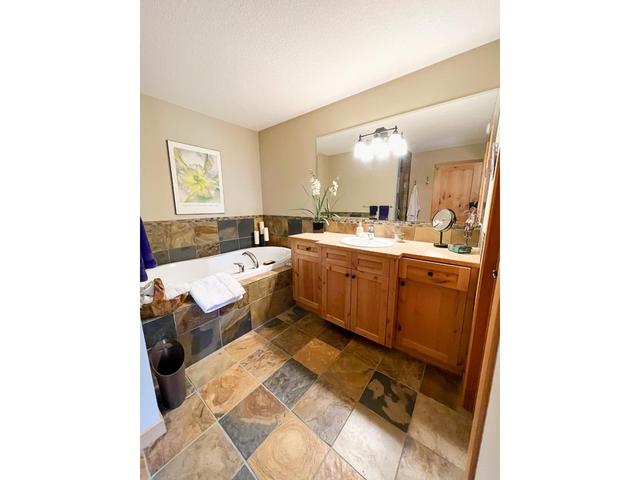 32 - 6800 Columbia Lake Road, House attached with 2 bedrooms, 3 bathrooms and 3 parking in East Kootenay F BC | Image 27