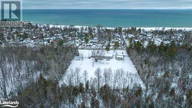3267 Mosley Street, House detached with 0 bedrooms, 0 bathrooms and null parking in Wasaga Beach ON | Image 3