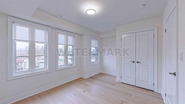 3879b Bloor St W, House attached with 3 bedrooms, 2 bathrooms and 2 parking in Toronto ON | Image 25