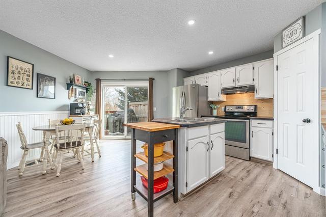 994 Coventry Drive Ne, House detached with 3 bedrooms, 2 bathrooms and 5 parking in Calgary AB | Image 12