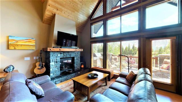 205 - 880 Lakeview Drive, Condo with 3 bedrooms, 3 bathrooms and 2 parking in East Kootenay F BC | Image 23
