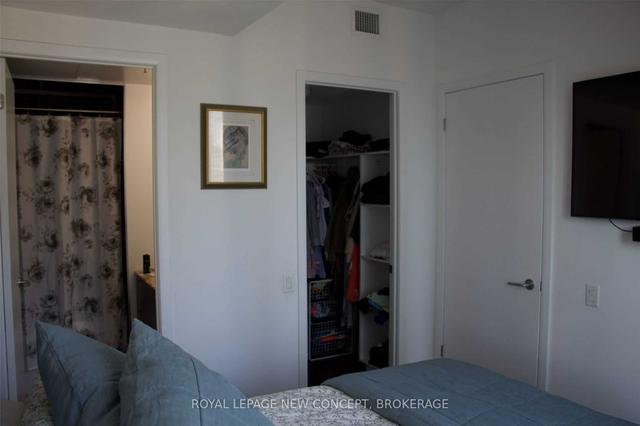 2707 - 375 King St W, Condo with 2 bedrooms, 2 bathrooms and 1 parking in Toronto ON | Image 2
