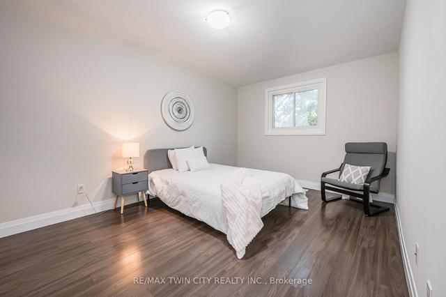 310 - 310e Bluevale St N, Townhouse with 3 bedrooms, 2 bathrooms and 4 parking in Waterloo ON | Image 13