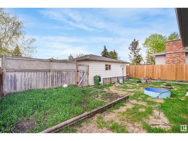5916 11 Av Nw, House detached with 3 bedrooms, 2 bathrooms and null parking in Edmonton AB | Image 42