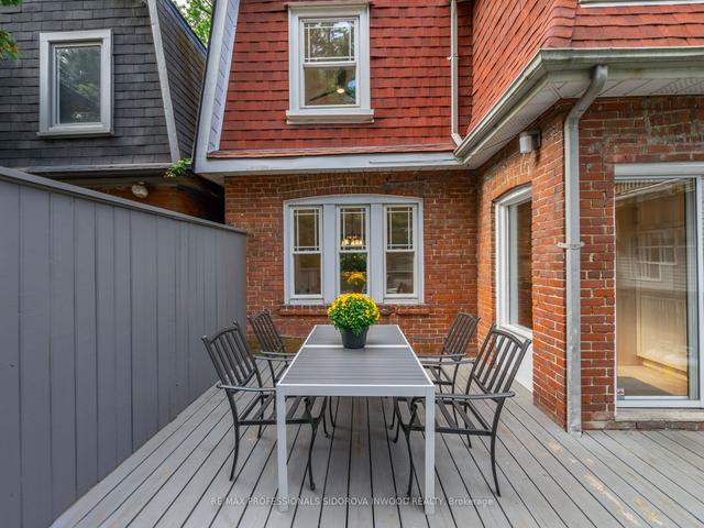 333 Armadale Ave, House detached with 3 bedrooms, 2 bathrooms and 1 parking in Toronto ON | Image 27