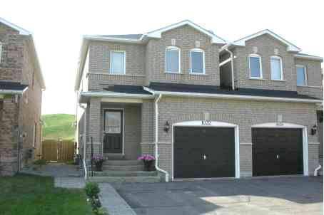1032 Windbrook Grve, House semidetached with 3 bedrooms, 2 bathrooms and 3 parking in Mississauga ON | Image 1