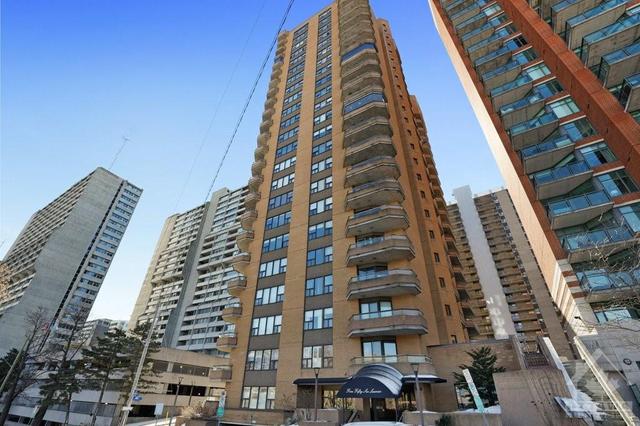 1406 - 556 Laurier Avenue W, Condo with 2 bedrooms, 2 bathrooms and 1 parking in Ottawa ON | Image 1