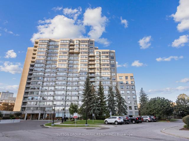 604 - 7 Townsgate Dr, Condo with 2 bedrooms, 2 bathrooms and 2 parking in Vaughan ON | Image 1