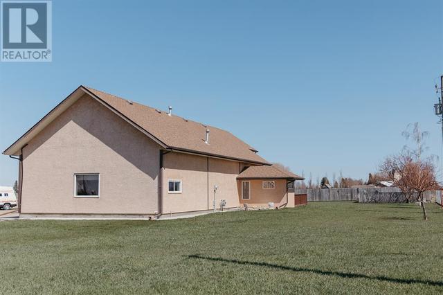 84055 Rgrd 211a, House detached with 6 bedrooms, 3 bathrooms and null parking in Lethbridge County AB | Image 44