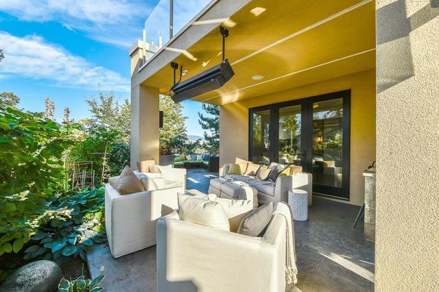 1180 Stoneypointe Court, House detached with 4 bedrooms, 4 bathrooms and 6 parking in Kelowna BC | Image 4