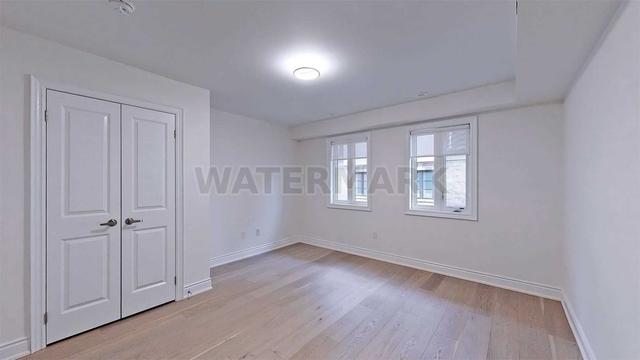 3879b Bloor St W, House attached with 3 bedrooms, 2 bathrooms and 2 parking in Toronto ON | Image 29