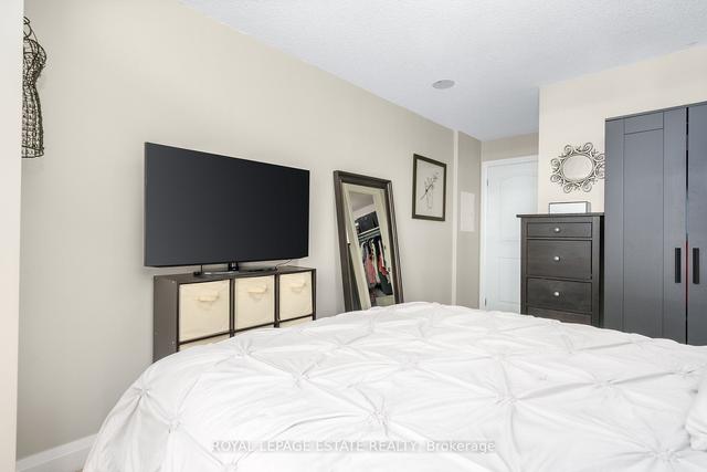 1012 - 55 De Boers Dr, Condo with 1 bedrooms, 1 bathrooms and 1 parking in Toronto ON | Image 7