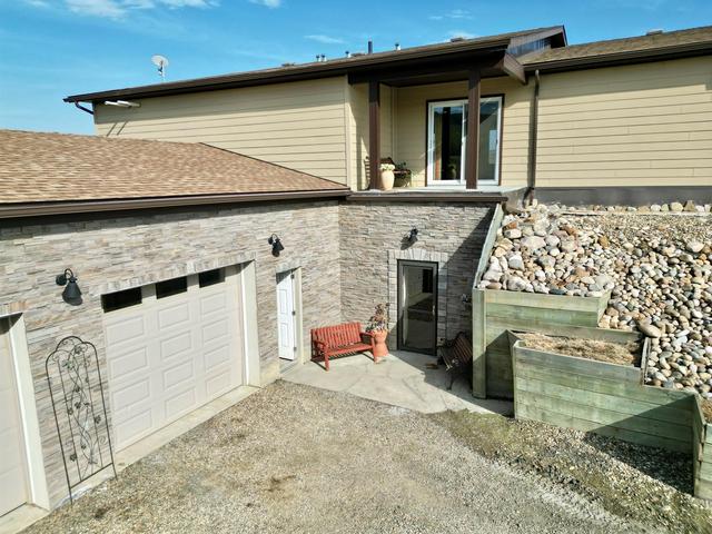 235044 Twp 821a, House detached with 5 bedrooms, 3 bathrooms and null parking in Peace No. 135 AB | Image 6