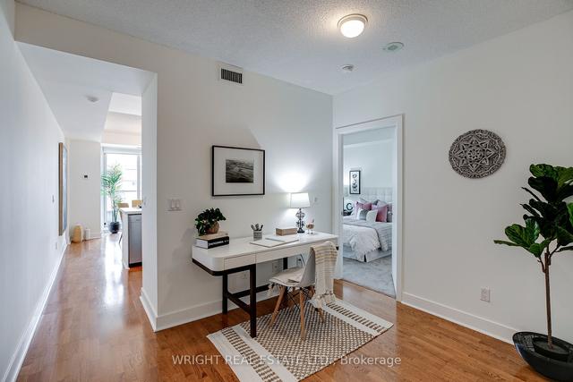 714 - 168 King St E, Condo with 1 bedrooms, 2 bathrooms and 1 parking in Toronto ON | Image 6