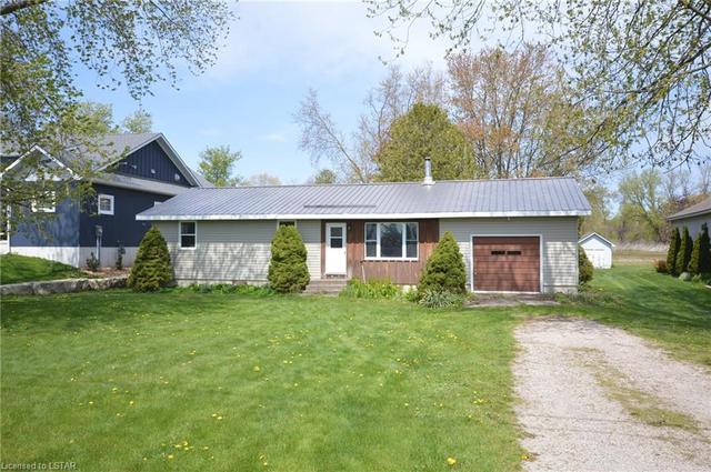 8323 Burwell Road, House detached with 3 bedrooms, 1 bathrooms and null parking in Lambton Shores ON | Image 1
