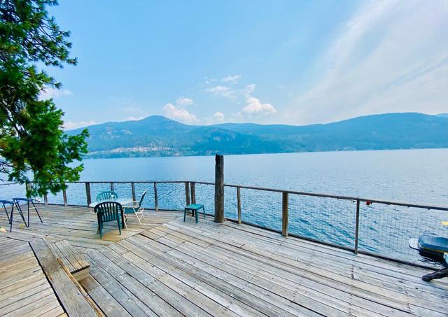 2526 West Lake Drive, House detached with 3 bedrooms, 0 bathrooms and null parking in Kootenay Boundary C BC | Image 22